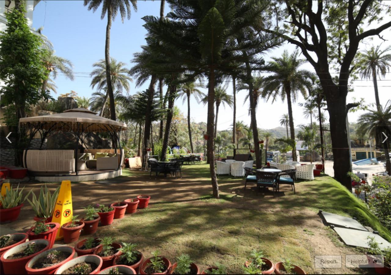 Hotel Sheratone Mount Abu Exterior photo
