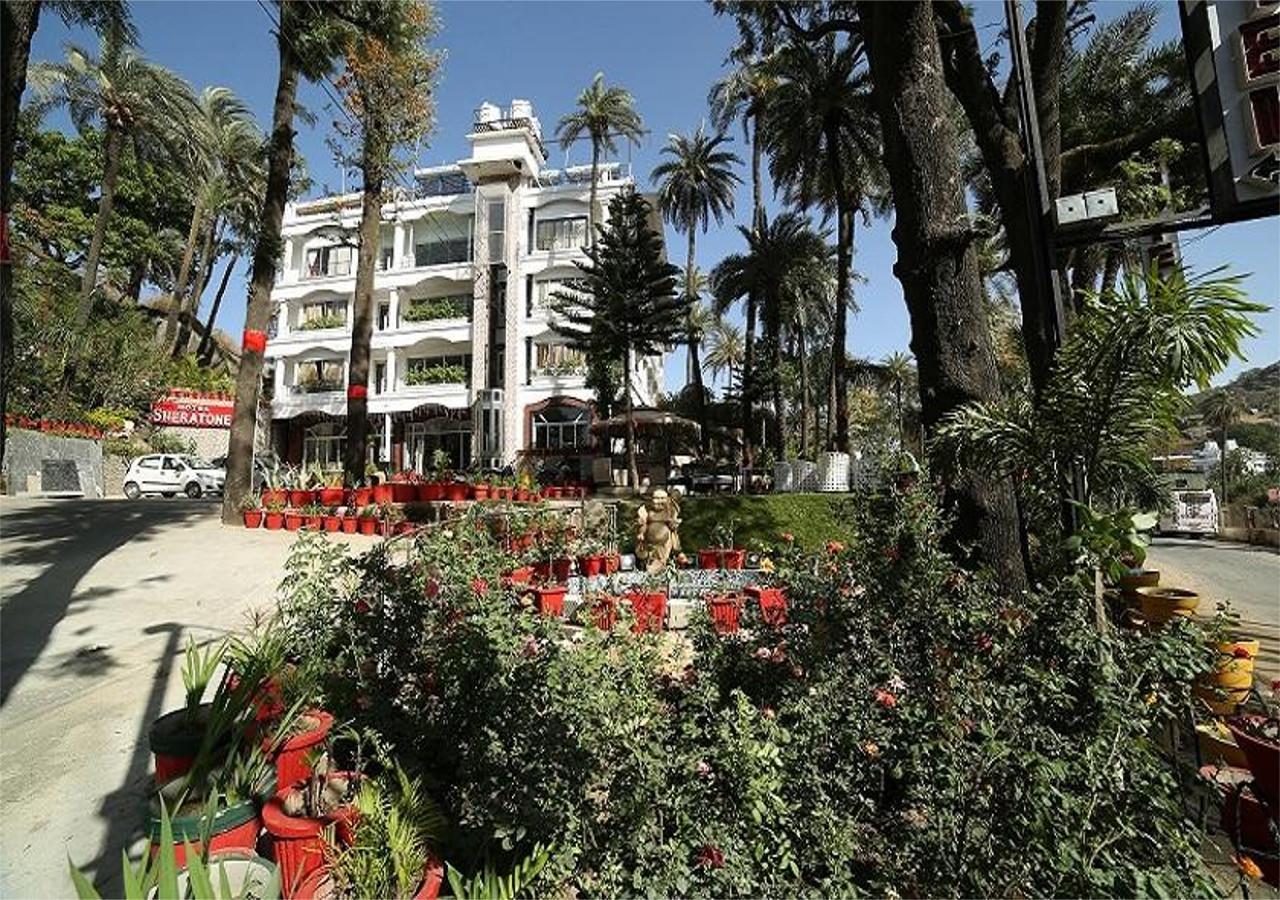 Hotel Sheratone Mount Abu Exterior photo